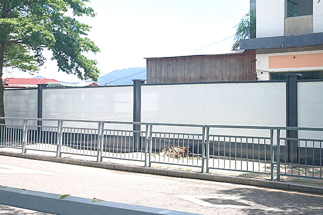 深圳施工圍擋標準-深圳A類工地施工圍擋標準款案例,圍擋效果圖，深圳市大通建設發展有限公司鋼結構圍擋生產廠家